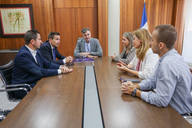 El Ayuntamiento y Microbank firman un convenio para fomentar el autoempleo y la actividad emprendedora El Ayuntamiento y Microbank firman un convenio para fomentar el autoempleo y la actividad emprendedora