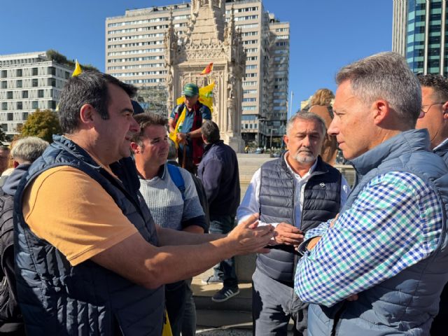 El PP de Lorca acompa&ntilde;a a los agricultores lorquinos en Madrid y respalda sus reivindicaciones para garantizar el futuro del campo - 5, Foto 5