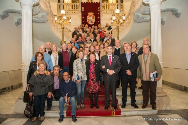 Cuarenta asociaciones de mayores reciben 65.000 euros en subvenciones - 1, Foto 1