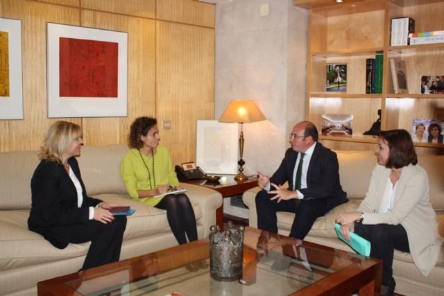 Pedro Antonio Sánchez propone a la ministra de Sanidad que la Región acoja un Centro Nacional de Referencia en Rehabilitación Integral - 2, Foto 2