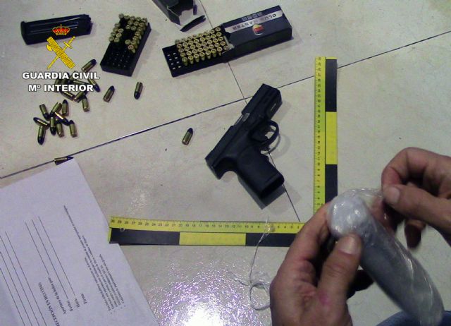 La Guardia Civil desmantela un clan familiar dedicado al tráfico de droga en Águilas - 3, Foto 3