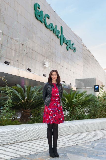 Murcia estará representada por Josefina Escámez en el triatlón de los regalos de El Corte Inglés - 1, Foto 1
