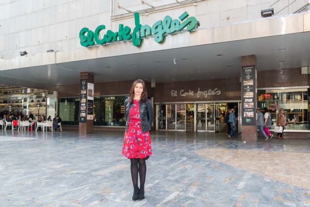 Murcia estará representada por Josefina Escámez en el triatlón de los regalos de El Corte Inglés - 2, Foto 2