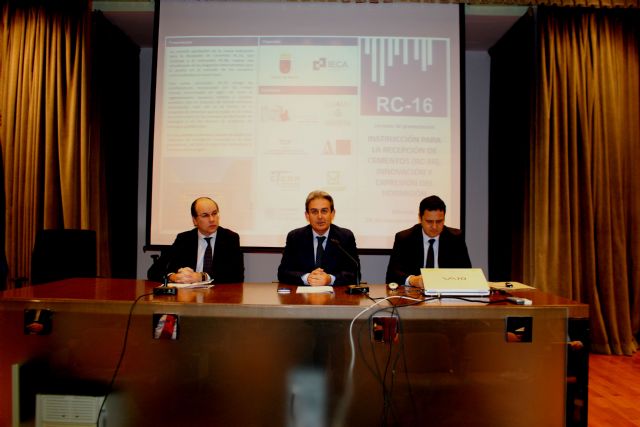 Fomento acoge una jornada sobre actualización de las exigencias administrativas para comercializar cementos - 1, Foto 1