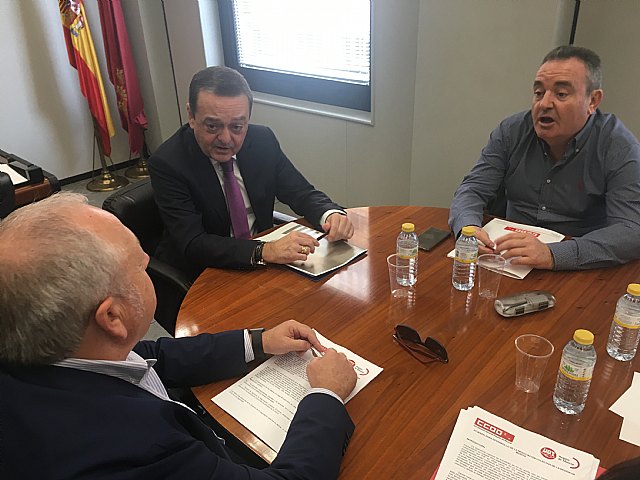 CROEM, UGT y CCOO impulsan la negociación colectiva en la Región de Murcia - 1, Foto 1