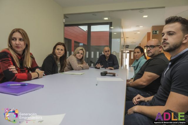La ADLE enseña a los emprendedores locales a montar un negocio digital con talleres gratuitos - 1, Foto 1