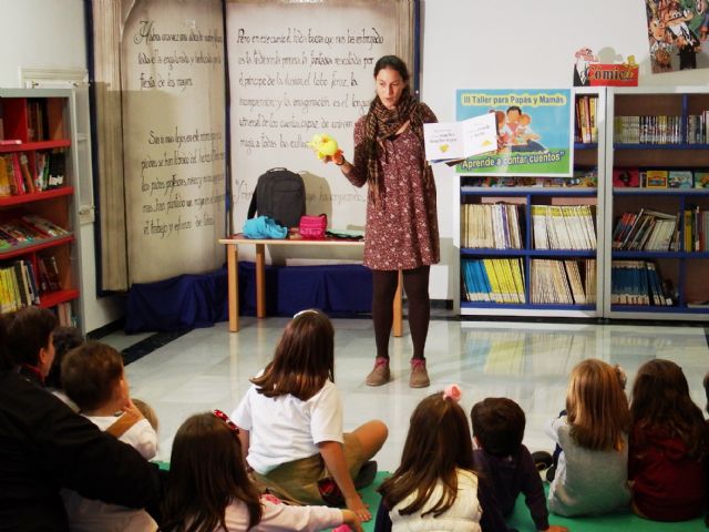 Finaliza el III Taller de Cuentos para padres y madres, Foto 3