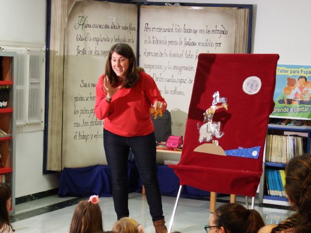 Finaliza el III Taller de Cuentos para padres y madres, Foto 8