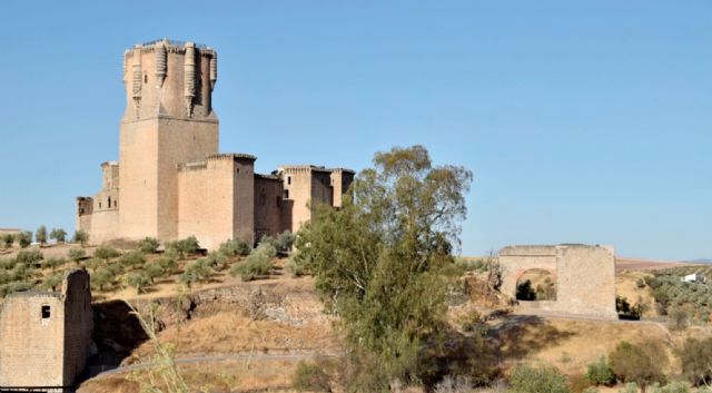Lorquimur restaura el castillo más alto de la península - 2, Foto 2