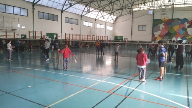 The School Hall hosted the Local Phase of School Sports Badminton, Foto 8