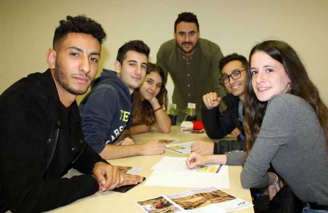 Estudiantes de Química de la UMU aprenden a diseñar una letrina en el marco del proyecto ODSesiones - 1, Foto 1