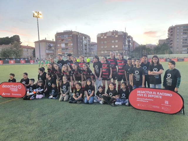 El Ciudad de Murcia femenino y CONVIVE Fundación Cepaim unidos para desactivar el racismo y la xenofobia - 2, Foto 2