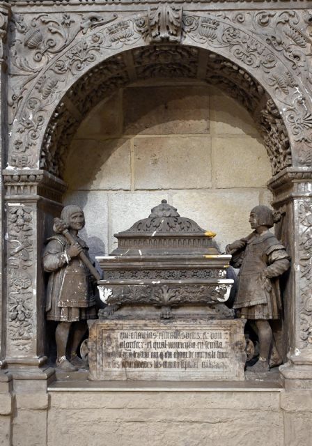 Murcia abre al público el proceso de restauración de la urna que guarda el corazón de Alfonso X El Sabio - 1, Foto 1