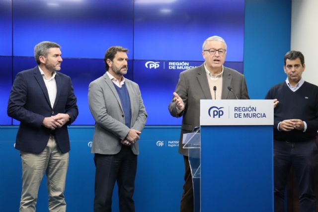 El PP denuncia que sigue sin fecha la llegada del AVE a Cartagena, las inversiones en el aeropuerto de Corvera y el enlace de la A-30 con El Albujón - 3, Foto 3