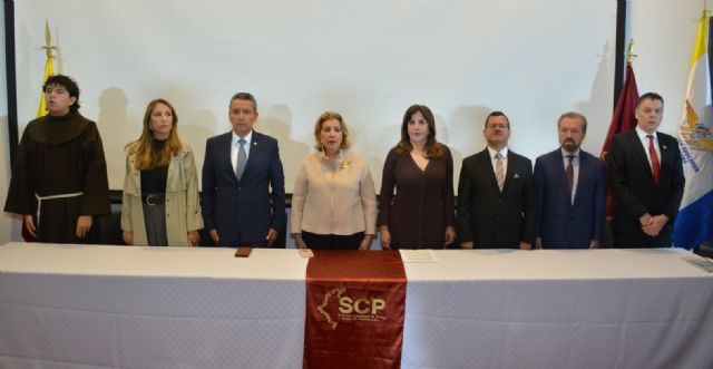 El Premio Nacional de la Comunicación y el Periodismo Alfonso López Michelsen 2025 impulsa el periodismo colombiano hacia la esfera global - 2, Foto 2