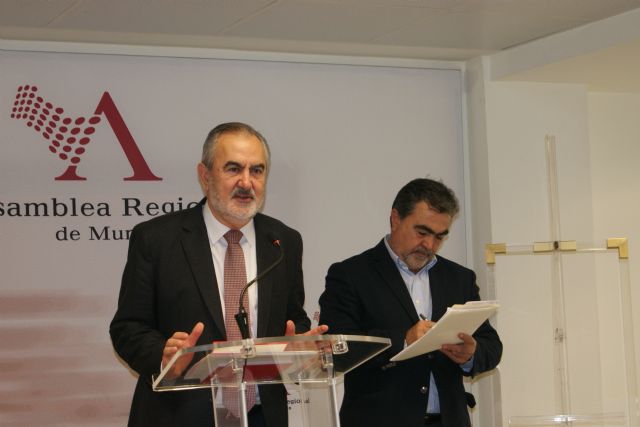 González Tovar: Es inédito y sorprendente que el Gobierno regional del PP haga las enmiendas a Cs para ganarse su voto y este las haya asumido - 1, Foto 1