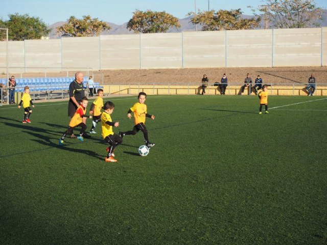 Águilas se volcó con Cáritas en la Feria Solidaria de la ACREF - 3, Foto 3