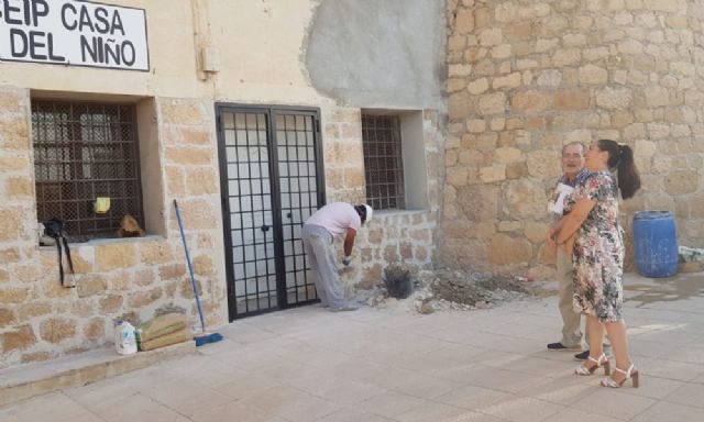 El Ayuntamiento de Lorca invierte más de 66.000 euros en actuaciones de reparación y mejora de 13 centros escolares del municipio durante las vacaciones de Navidad - 1, Foto 1
