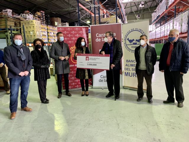 La Fundación Camino de la Cruz dona 5.000 euros al Banco de Alimentos del Segura - 1, Foto 1