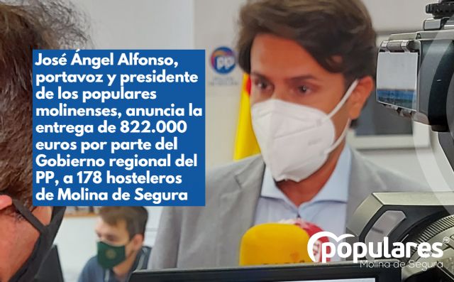 José Ángel Alfonso, portavoz y presidente de los populares molinenses, anuncia la entrega de 822.000 euros por parte del Gobierno regional del PP, a 178 hosteleros de Molina de Segura - 1, Foto 1