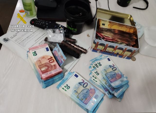 La Guardia Civil desmantela en Cartagena un activo punto de venta de drogas regentado por un clan familiar - 5, Foto 5