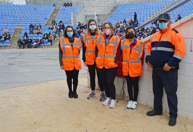Comienzan sus prácticas los 13 aspirantes a incorporarse al cuerpo de Protección Civil - 1, Foto 1