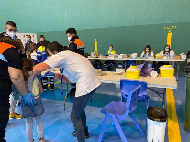 Niños de entre 8 y 11 años se vacunan en Torre Pacheco - 1, Foto 1