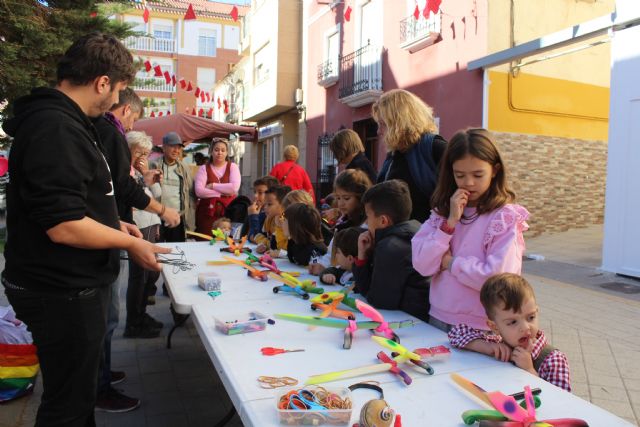 Puerto Lumbreras acoge un Mercado de Navidad con una veintena artesanos y comerciantes - 3, Foto 3