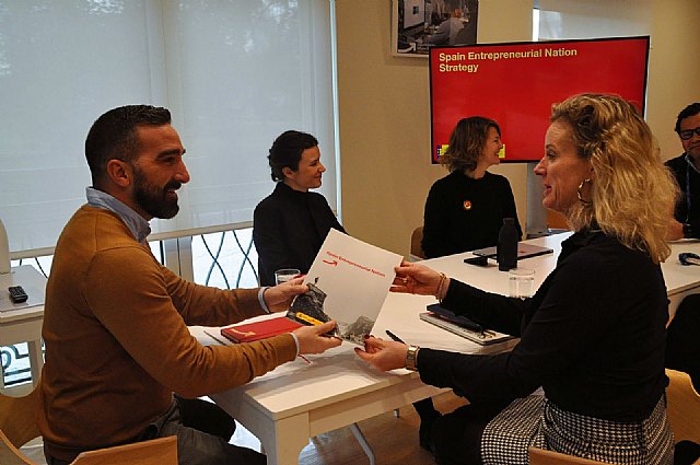 La CEO de The Next Web se reúne con el Alto Comisionado español para impulsar el ecosistema emprendedor de país - 1, Foto 1