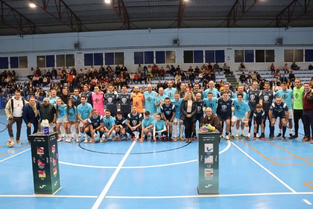 Las Torres de Cotillas golea al cáncer a beneficio de la AECC en un partido con muchas caras conocidas - 3, Foto 3