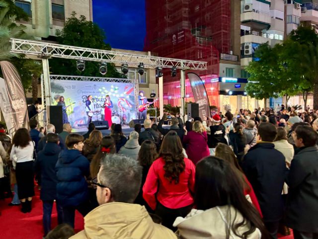 Familia Herrero, grupo ganador del I Murcia Xmas Fest - 4, Foto 4