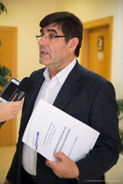 Una unidad nocturna más de la Policía Local velará por la seguridad de los vecinos de La Aljorra - 5, Foto 5