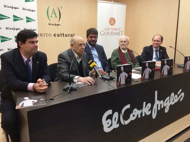 Presentación de la biografía de chef Raimundo González Frutos - 1, Foto 1