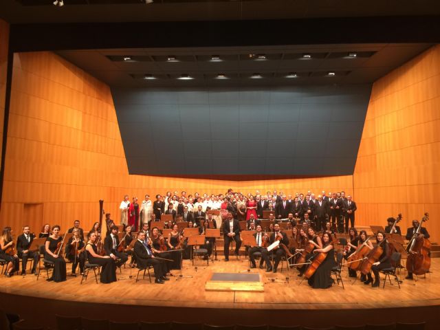Girando: Discantus y la Sinfónica de la UCAM terminan con éxito las galas líricas de zarzuela y ópera con Ainhoa Arteta - 1, Foto 1