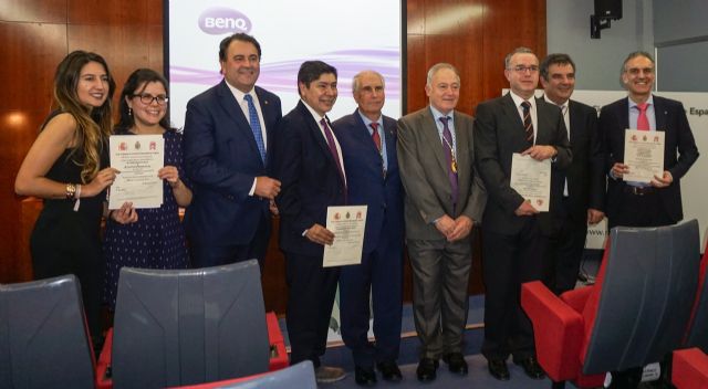 La Universidad de Murcia consigue el IV Premio Laboratorios Boehringer Ingelheim a la Divulgación Científica - 2, Foto 2