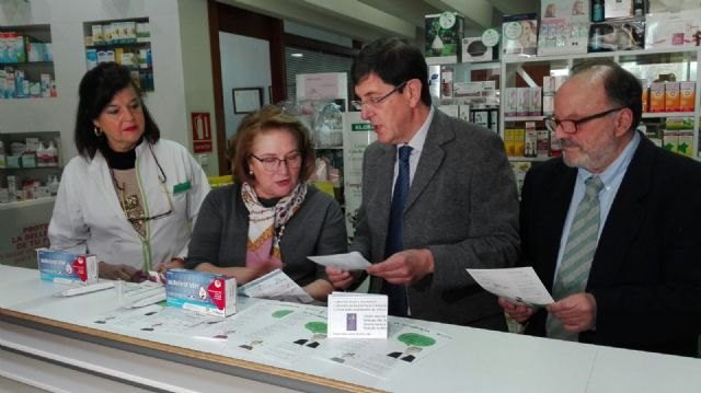 Las farmacias de la Región ya dispensan las pruebas para autodiagnóstico de VIH sin receta - 1, Foto 1