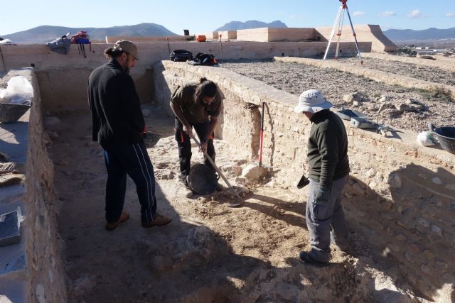 Una nueva campaña de excavación permite avanzar en el estudio del yacimiento de 'La Cabezuela' de Barranda - 2, Foto 2