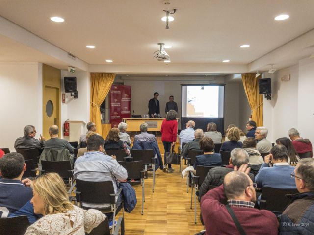 Éxito de asistencia en la conferencia El comercio en Águilas en época romana - 1, Foto 1