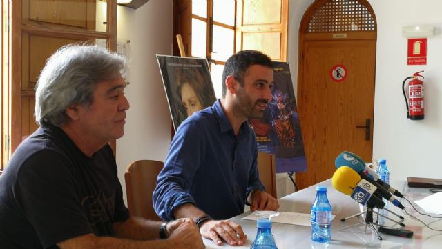 La Plaza de Calderón acogerá este sábado un original espectáculo de calle con el que se conmemorará el 30 aniversario del Teatro Guerra - 1, Foto 1