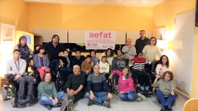 Las familias con afectados con ataxia telangiectasia se reúnen con médicos e investigadores en Burgos - 1, Foto 1