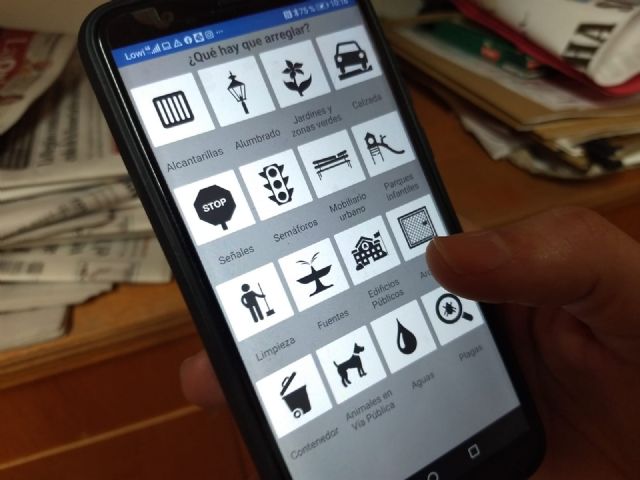 IU-Verdes propone una aplicación móvil para que los lorquinos comuniquen incidencias en tiempo real - 1, Foto 1