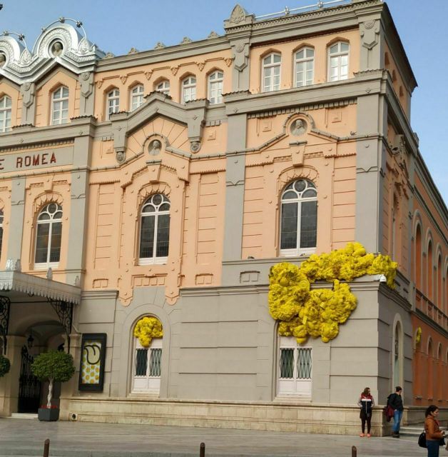 HUERMUR celebra la retirada de la distorsionante instalación de la fachada BIC del Teatro Romea - 2, Foto 2