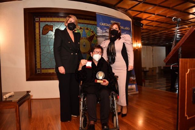 Josefa Muños Plazas recibe el premio Cartagenera del Año 2020 - 1, Foto 1