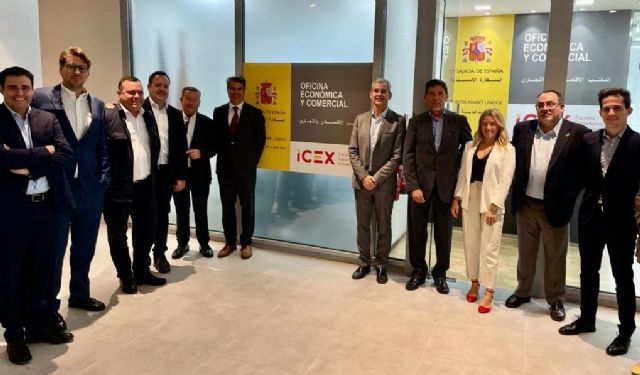 Los becarios de internacionalización del INFO gestionan decenas de oportunidades comerciales para empresas de la Región - 1, Foto 1