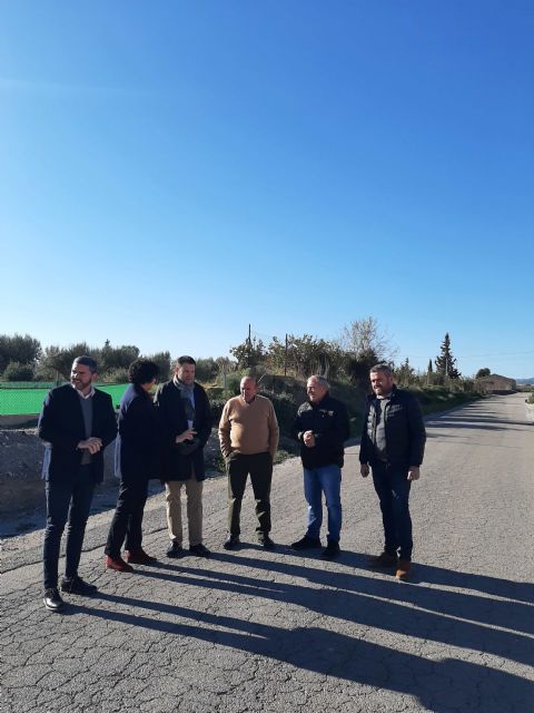 El Gobierno regional invertirá 312.000 euros en la mejora del firme del Camino Viejo del Puerto para facilitar el tránsito de los vehículos - 1, Foto 1