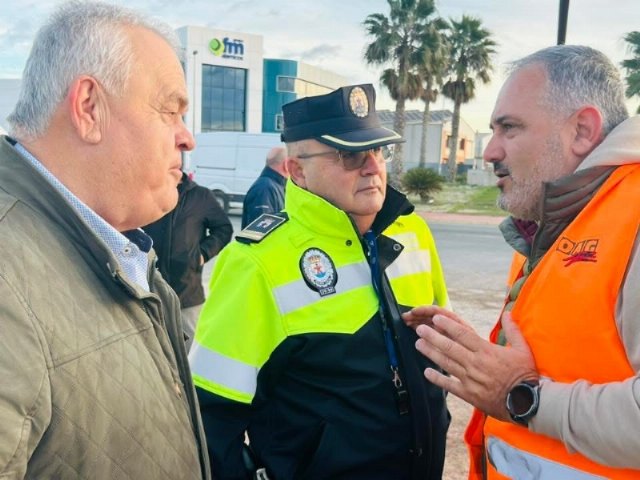 Autoridades municipales se unen a las movilizaciones y reivindicaciones del campo totanero y regional contra los últimos acuerdos de la Política Agraria Europea y la inseguridad hídrica, Foto 2