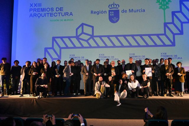 López Miras subraya el papel estratégico de la arquitectura para el desarrollo de la Región de Murcia y la mejora de la calidad de vida - 2, Foto 2