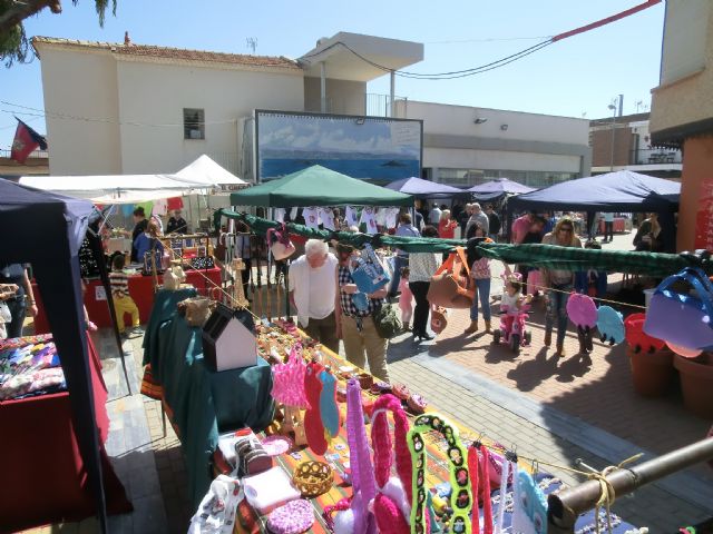 Los Belones cerró con éxito la primera Fiesta del Comercio Solidario - 1, Foto 1