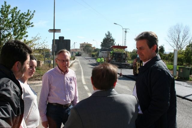 Fomento mejora las comunicaciones en Alcantarilla con el asfaltado de la carretera que conecta con Murcia - 1, Foto 1