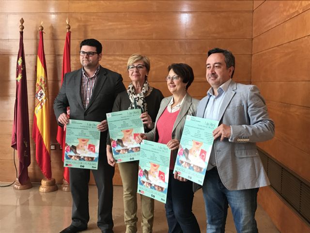 Este sábado arranca de nuevo el ´Mercadillo de las Pulgas´ en la Avenida la Libertad - 2, Foto 2